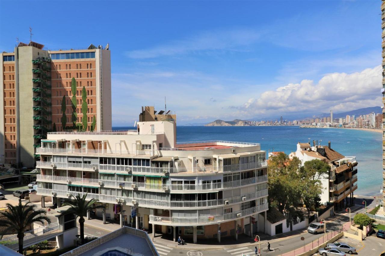 Halcon Deluxe 5-A Apartment Benidorm Bagian luar foto