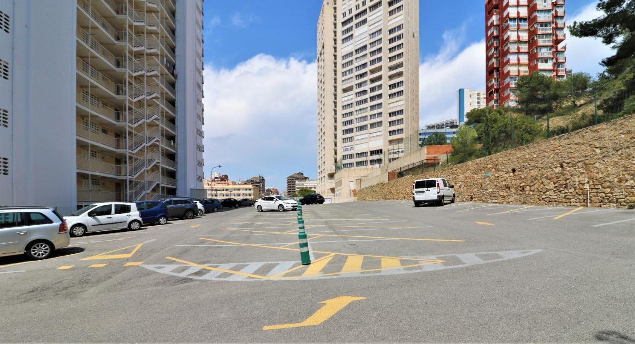 Halcon Deluxe 5-A Apartment Benidorm Bagian luar foto