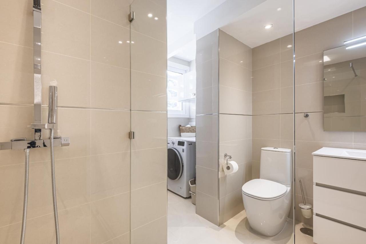 Halcon Deluxe 5-A Apartment Benidorm Bagian luar foto